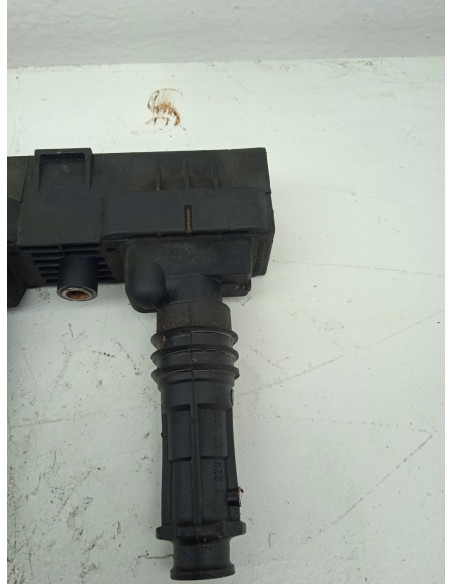 Recambio de bobina encendido para opel agila a (h00) 1.2 16v (f68) referencia OEM IAM 0221503015  