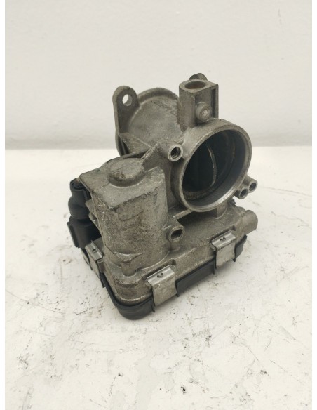Recambio de caja mariposa para suzuki swift azg (nz) glx referencia OEM IAM 55213019  