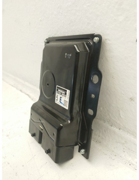 Recambio de centralita motor uce para nissan leaf acenta referencia OEM IAM 237403NG2A  