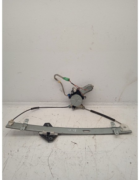 Recambio de elevalunas delantero derecho para honda cr-v (rd8) es referencia OEM IAM 72210S9AJ02  