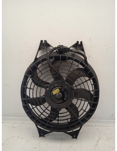 Recambio de electroventilador para kia sorento 2.5 crdi active referencia OEM IAM 977303E900  
