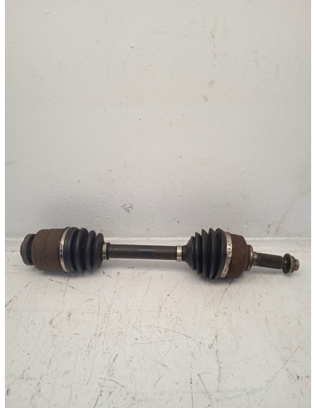 Recambio de transmision delantera derecha para kia sorento 2.5 crdi active referencia OEM IAM 495003E201  