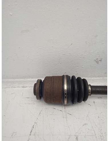 Recambio de transmision delantera derecha para kia sorento 2.5 crdi active referencia OEM IAM 495003E201  