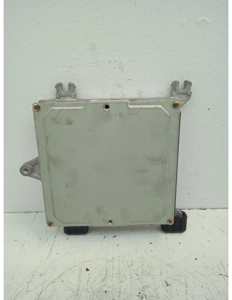 Recambio de centralita motor uce para honda cr-v (rd1/3) básico (rd1) referencia OEM IAM 37820PHKG21  