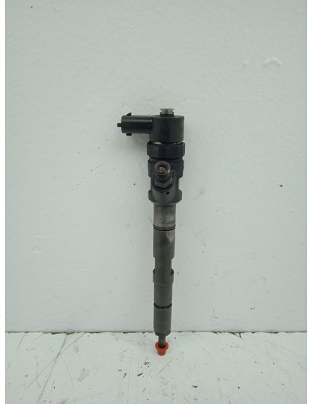 Recambio de inyector para kia sorento 2.5 crdi active referencia OEM IAM 338004A500  