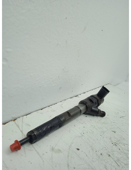 Recambio de inyector para kia sorento 2.5 crdi active referencia OEM IAM 338004A500  