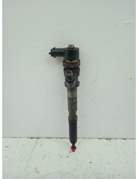 Recambio de inyector para kia sorento 2.5 crdi active referencia OEM IAM 338004A500  