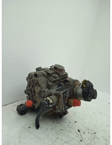 Recambio de bomba inyeccion para kia sorento 2.5 crdi active referencia OEM IAM 331004A410  