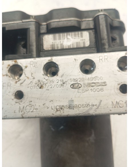 Recambio de abs para kia carnival 2.9 crdi vgt concept referencia OEM IAM 589204D300  