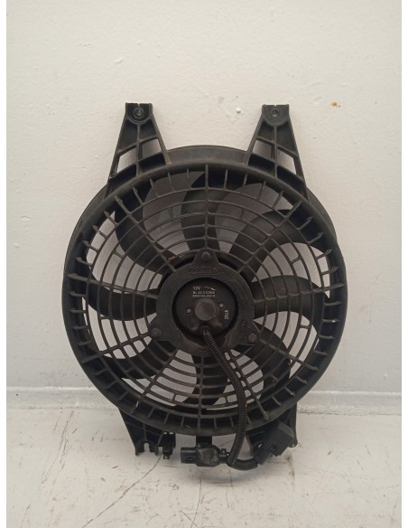 Recambio de electroventilador para kia sorento 2.5 crdi vgt ex1 referencia OEM IAM 977353E000  