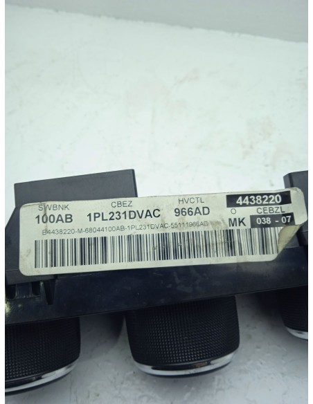 Recambio de mando climatizador para jeep compass sport 4x2 referencia OEM IAM   