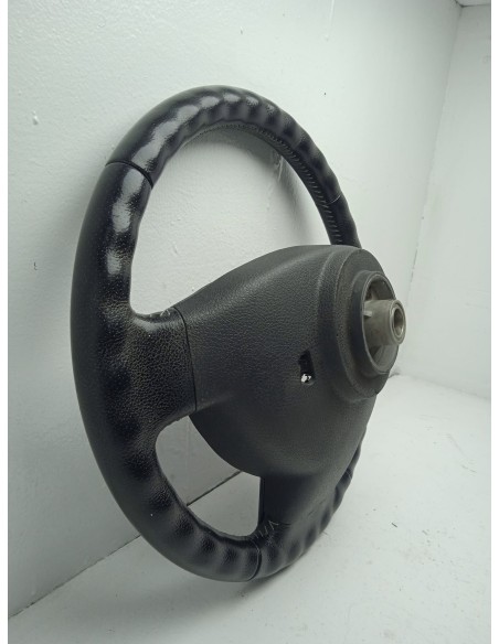 Recambio de volante para dacia duster sl audacia 4x2 referencia OEM IAM   