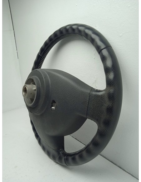 Recambio de volante para dacia duster sl audacia 4x2 referencia OEM IAM   
