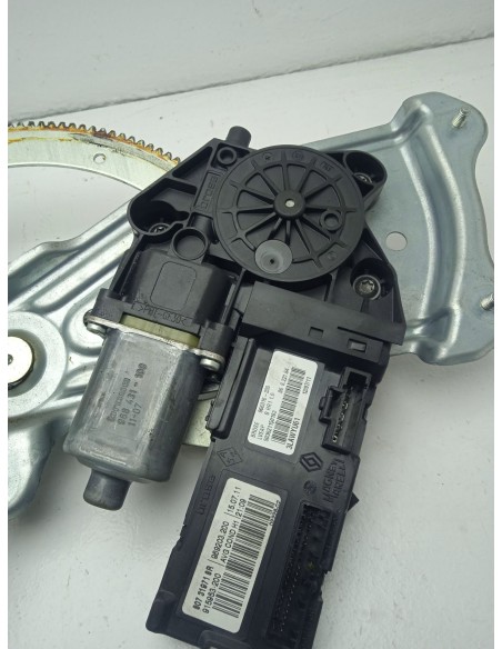 Recambio de elevalunas delantero izquierdo para renault scenic iii dynamique referencia OEM IAM   