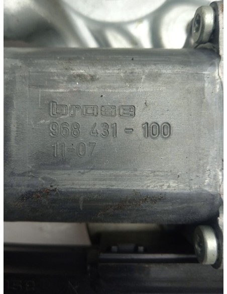 Recambio de elevalunas delantero izquierdo para renault scenic iii dynamique referencia OEM IAM   