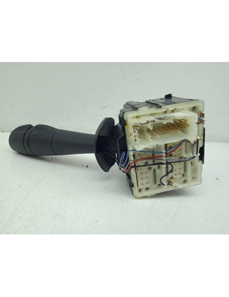 Recambio de mando limpia para renault captur 1.3 tce referencia OEM IAM 255676085R  