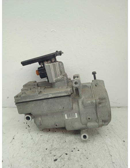 Recambio de compresor aire acondicionado para nissan leaf acenta referencia OEM IAM 926003NF0A  