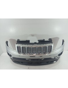 Recambio de paragolpes delantero para jeep compass sport 4x2 referencia OEM IAM 68109861AA COLOR GRIS PLATA 
