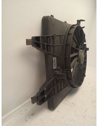 Recambio de electroventilador para renault kangoo dynamique referencia OEM IAM 8200427466B  