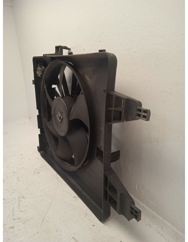 Recambio de electroventilador para renault kangoo dynamique referencia OEM IAM 8200427466B  