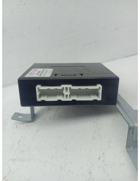 Recambio de modulo electronico para hyundai genesis coupe 3.8 cat referencia OEM IAM 957003M000  