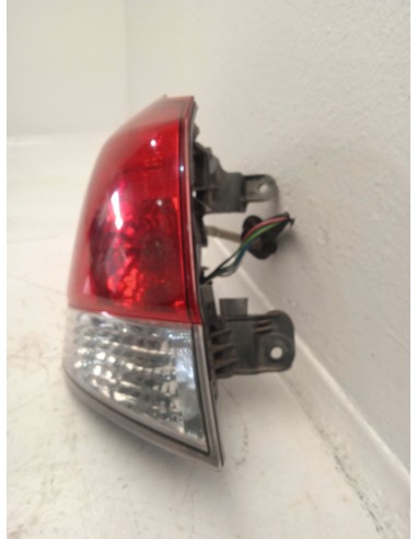Recambio de piloto trasero izquierdo para subaru legacy kombi/outback b14 outback limited referencia OEM IAM 84912AJ100  