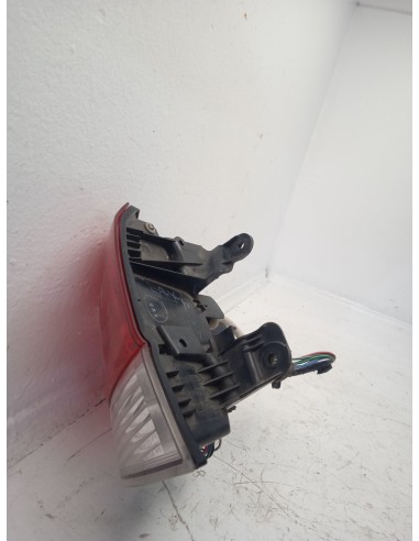 Recambio de piloto trasero izquierdo para subaru legacy kombi/outback b14 outback limited referencia OEM IAM 84912AJ100  