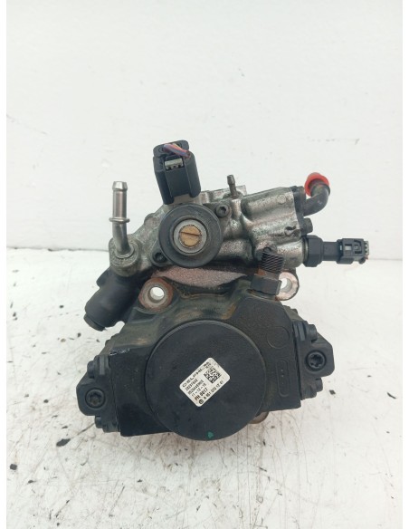 Recambio de bomba inyeccion para jeep compass sport 4x2 referencia OEM IAM A6510701201  