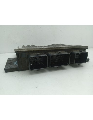 Recambio de centralita motor uce para renault clio grandtour exception referencia OEM IAM 8200911560  