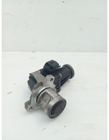Recambio de valvula egr para peugeot 5008 active referencia OEM IAM 9802194080  