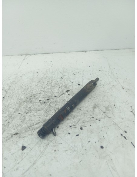 Recambio de inyector para kia carnival ii (gq) 2.9 crdi referencia OEM IAM 338004X500  