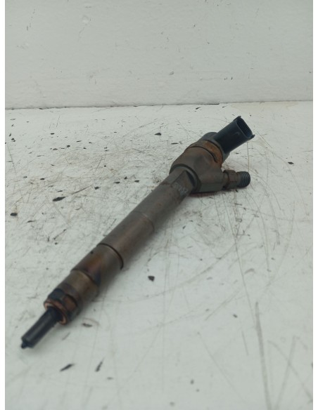 Recambio de inyector para honda cr-v (rd8) es referencia OEM IAM 16450RMAE01  