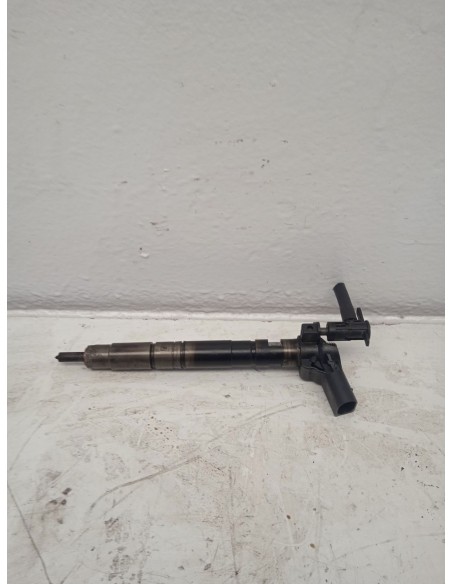 Recambio de inyector para volkswagen tiguan (5n1) +motion referencia OEM IAM 03L130277 BOSCH 
