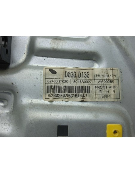 Recambio de elevalunas delantero derecho para kia cerato 1.5 crdi referencia OEM IAM 824602F000  