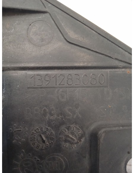 Recambio de plastico para fiat ducato caja/chasis (250_) 160 multijet 2,2 d referencia OEM IAM 1391283080  