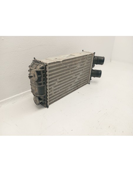 Recambio de intercooler para jeep avenger (j2) electric referencia OEM IAM 9824742280  