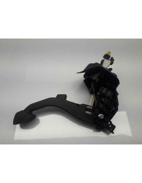 Recambio de pedal embrague para peugeot 308 1.2 12v e-thp referencia OEM IAM 9676728880  