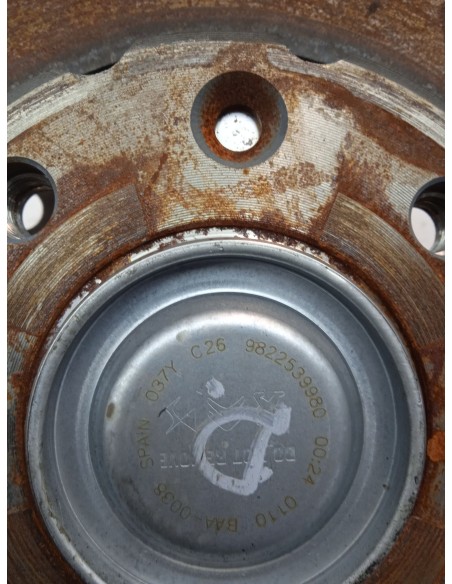 Recambio de mangueta trasera derecha para jeep avenger (j2) electric referencia OEM IAM 9822539980  