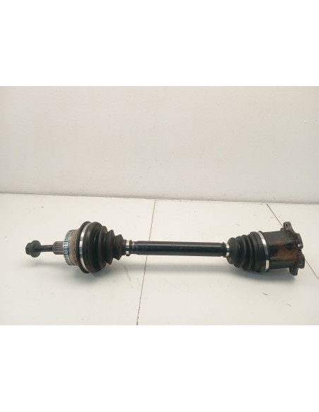 Recambio de transmision delantera derecha para audi a4 b7 (8ec) 2.0 tdi referencia OEM IAM 8E0407451SX  
