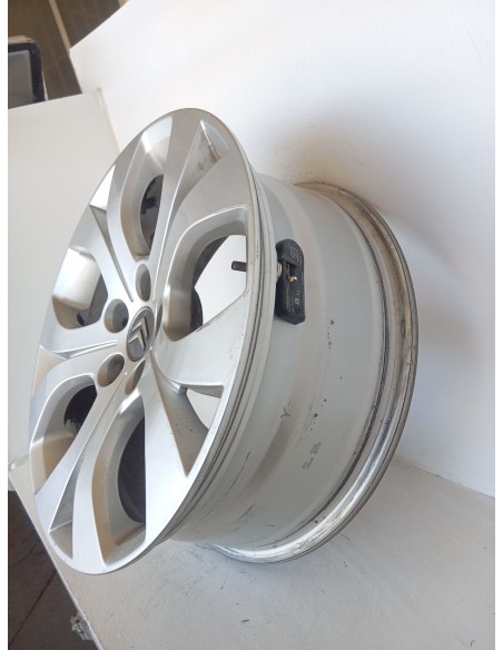 Recambio de llanta para citroën c5 berlina premier referencia OEM IAM 9656877580  