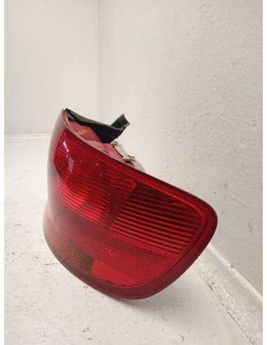 Recambio de piloto trasero derecho para audi a3 sportback (8p) 2.0 tdi ambition referencia OEM IAM 8P4945096C  
