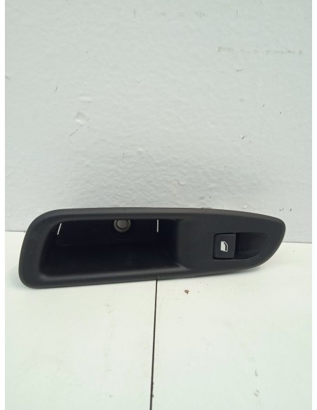 Recambio de mando elevalunas trasero izquierdo para jeep avenger (j2) electric referencia OEM IAM 2973433X  