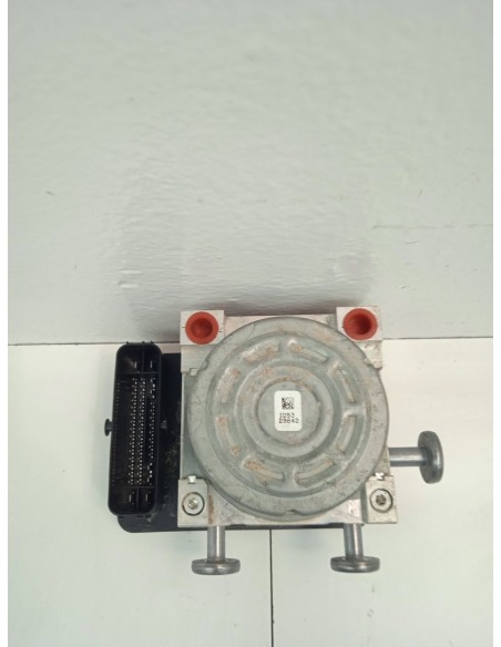 Recambio de abs para jeep avenger (j2) electric referencia OEM IAM 9860815280  