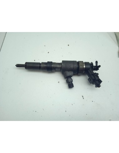 Recambio de inyector para peugeot 206 berlina 1.4 hdi referencia OEM IAM 0445110075  