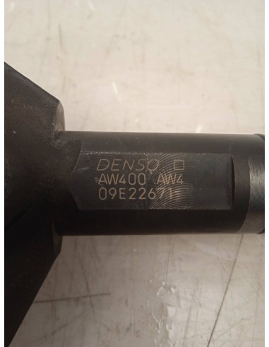 Recambio de inyector para nissan almera tino (v10m) 2.2 dci diesel cat referencia OEM IAM AW400AW4  