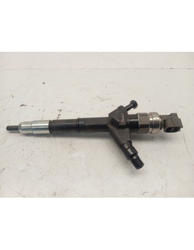 Recambio de inyector para nissan almera tino (v10m) acenta referencia OEM IAM 16600BN821  