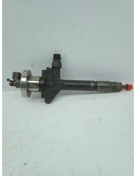Recambio de inyector para mazda 6 berlina (gg) 2.0 diesel cat referencia OEM IAM 13H50A  