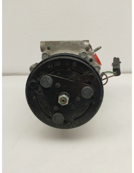 Recambio de compresor aire acondicionado para jeep avenger (j2) electric referencia OEM IAM 9850433280  