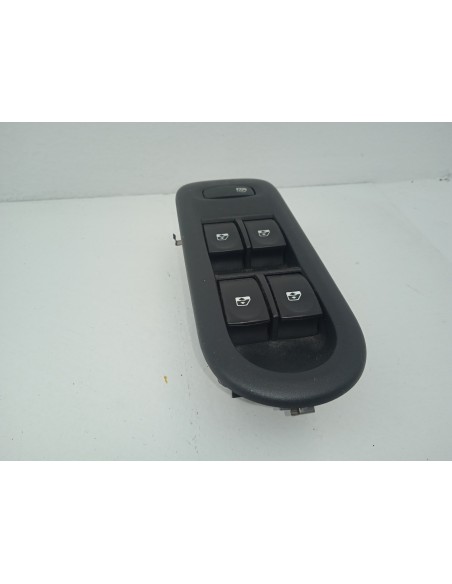 Recambio de mando elevalunas delantero izquierdo para renault clio grandtour exception referencia OEM IAM 8200356541 4 BOTONES 