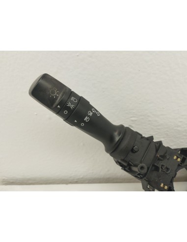 Recambio de mando luces para kia pro cee´d (jd) 1.6 crdi 110 referencia OEM IAM 934101M531 934202K560  